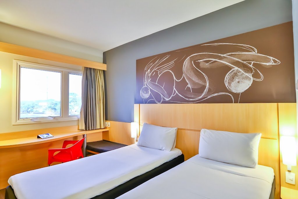 Ibis Goiania